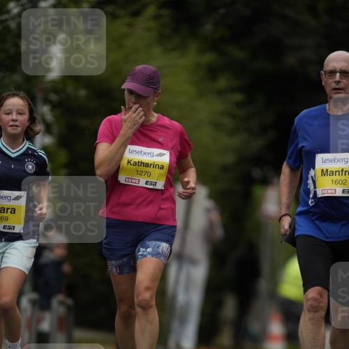 30.08.2026 - Blankeneser Heldenlauf Patografie http://msf.ph/oto/10081572 30.08.2026 09:49:23 Ziel 1660, 1662 meine-sportfotos.de