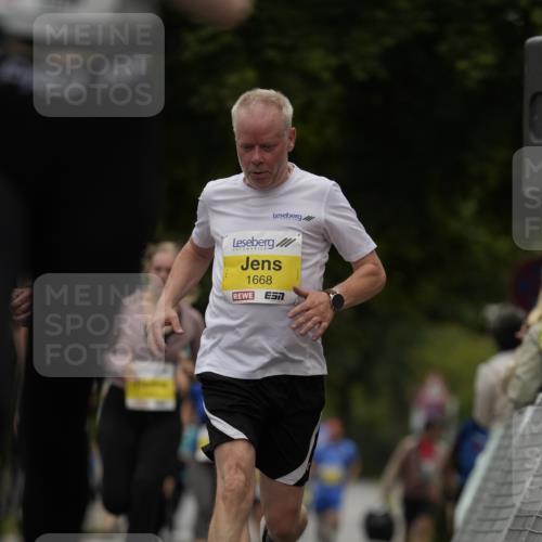 30.08.2026 - Blankeneser Heldenlauf Patografie http://msf.ph/oto/10081589 30.08.2026 09:49:33 Ziel 1201, 1268, 1269, 1270, 1593, 1601, 1602, 1668, 1669 meine-sportfotos.de