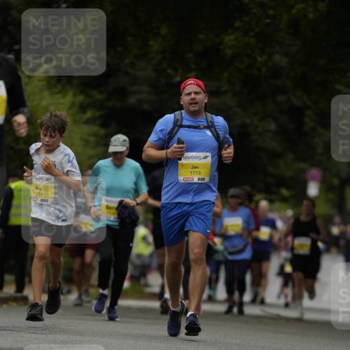 30.08.2026 - Blankeneser Heldenlauf Patografie http://msf.ph/oto/10081614 30.08.2026 09:49:50 Ziel 1208, 1358, 1366, 1430, 1433, 1444, 1445, 1480, 1614, 1713, 1714 meine-sportfotos.de