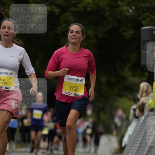 30.08.2026 - Blankeneser Heldenlauf Patografie http://msf.ph/oto/10081630 30.08.2026 09:50:05 Ziel 1032, 1142, 1297, 1298, 1453, 1454, 1701, 1797, 1798 meine-sportfotos.de