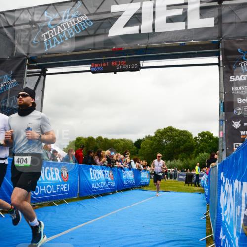 30.08.2026 - Elbe Triathlon Hamburg LAZAROV Photography http://msf.ph/oto/10081643 30.08.2026 11:23:33 Ziel 403, 404, 1023, 1232 meine-sportfotos.de