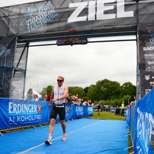 30.08.2026 - Elbe Triathlon Hamburg LAZAROV Photography http://msf.ph/oto/10081653 30.08.2026 11:23:35 Ziel 403, 404, 1023, 1232 meine-sportfotos.de