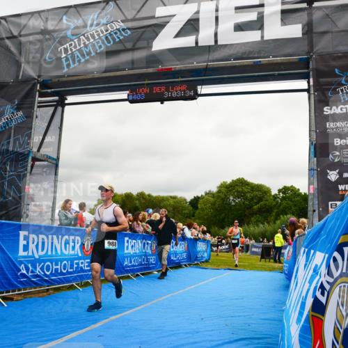 30.08.2026 - Elbe Triathlon Hamburg LAZAROV Photography http://msf.ph/oto/10081697 30.08.2026 11:23:52 Ziel 472, 988, 1006, 1104, 1138 meine-sportfotos.de
