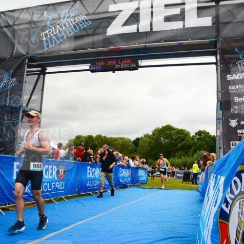 30.08.2026 - Elbe Triathlon Hamburg LAZAROV Photography http://msf.ph/oto/10081702 30.08.2026 11:23:52 Ziel 472, 988, 1006, 1104, 1138 meine-sportfotos.de