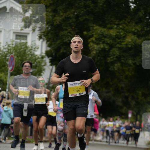 30.08.2026 - Blankeneser Heldenlauf Patografie http://msf.ph/oto/10081708 30.08.2026 09:50:56 Ziel 1001, 1088, 1243, 1264, 1401, 1469, 1490, 1583, 1779, 1786, 1787 meine-sportfotos.de