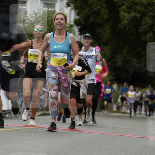 30.08.2026 - Blankeneser Heldenlauf Patografie http://msf.ph/oto/10081716 30.08.2026 09:50:58 Ziel 1001, 1088, 1243, 1264, 1401, 1469, 1490, 1779, 1786, 1787 meine-sportfotos.de