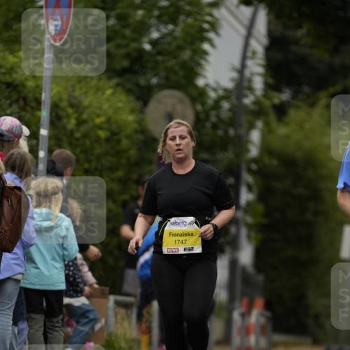 30.08.2026 - Blankeneser Heldenlauf Patografie http://msf.ph/oto/10081789 30.08.2026 09:51:33 Ziel 1020, 1031, 1146, 1154, 1193, 1711, 1747, 1768 meine-sportfotos.de