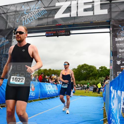 30.08.2026 - Elbe Triathlon Hamburg LAZAROV Photography http://msf.ph/oto/10081848 30.08.2026 11:24:28 Ziel 674, 898, 1022, 1073 meine-sportfotos.de