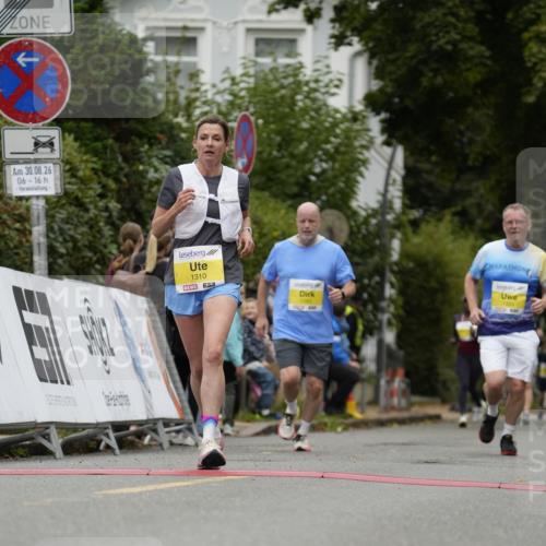 30.08.2026 - Blankeneser Heldenlauf Patografie http://msf.ph/oto/10081903 30.08.2026 09:52:38 Ziel 1183, 1310, 1311, 1333, 1742, 1803 meine-sportfotos.de