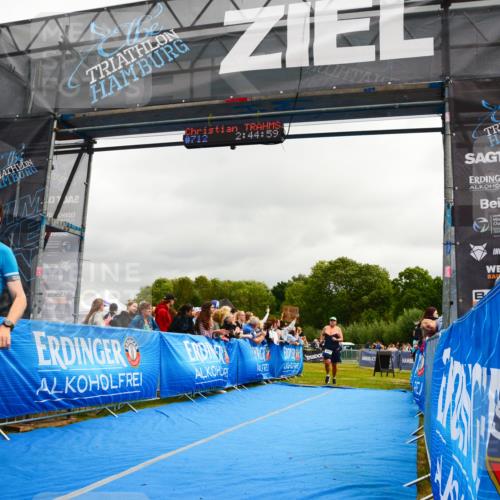 30.08.2026 - Elbe Triathlon Hamburg LAZAROV Photography http://msf.ph/oto/10081938 30.08.2026 11:25:04 Ziel 605, 736, 786, 1208 meine-sportfotos.de