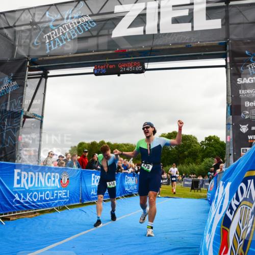 30.08.2026 - Elbe Triathlon Hamburg LAZAROV Photography http://msf.ph/oto/10081964 30.08.2026 11:25:21 Ziel 475, 618, 721, 1007 meine-sportfotos.de