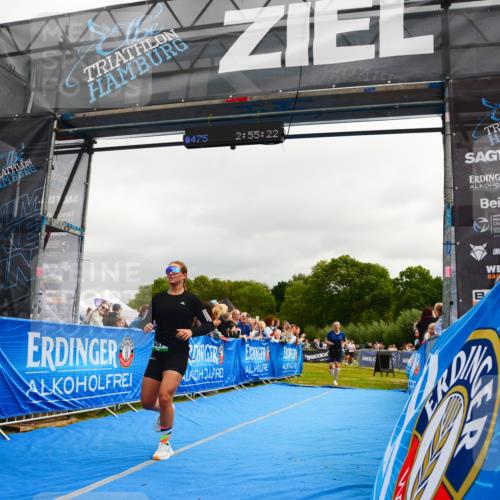 30.08.2026 - Elbe Triathlon Hamburg LAZAROV Photography http://msf.ph/oto/10081995 30.08.2026 11:25:37 Ziel 887, 1096, 1144, 1290, 1896 meine-sportfotos.de