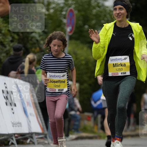 30.08.2026 - Blankeneser Heldenlauf Patografie http://msf.ph/oto/10082001 30.08.2026 09:53:50 Ziel 1250, 1253, 1332, 1578, 1616, 1732 meine-sportfotos.de
