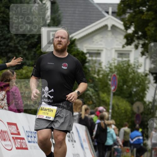 30.08.2026 - Blankeneser Heldenlauf Patografie http://msf.ph/oto/10082004 30.08.2026 09:53:55 Ziel 1102, 1250, 1253, 1578, 1616 meine-sportfotos.de