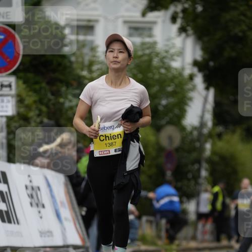 30.08.2026 - Blankeneser Heldenlauf Patografie http://msf.ph/oto/10082028 30.08.2026 09:54:16 Ziel 1387 meine-sportfotos.de