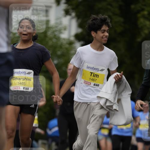 30.08.2026 - Blankeneser Heldenlauf Patografie http://msf.ph/oto/10082051 30.08.2026 09:54:31 Ziel 1122, 1223, 1463, 1464, 1465, 1466, 1467, 1622, 1649, 1687 meine-sportfotos.de
