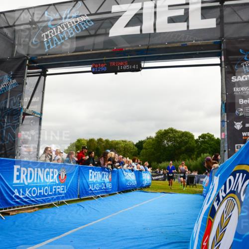 30.08.2026 - Elbe Triathlon Hamburg LAZAROV Photography http://msf.ph/oto/10082100 30.08.2026 11:26:02 Ziel 602, 1176, 1219 meine-sportfotos.de
