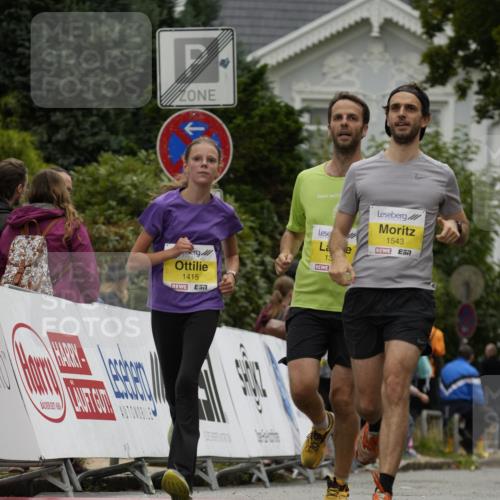 30.08.2026 - Blankeneser Heldenlauf Patografie http://msf.ph/oto/10082110 30.08.2026 09:55:10 Ziel 1111, 1157, 1290, 1343, 1352, 1415, 1472, 1543, 1712 meine-sportfotos.de