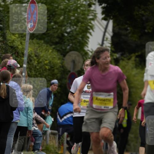 30.08.2026 - Blankeneser Heldenlauf Patografie http://msf.ph/oto/10082121 30.08.2026 09:55:15 Ziel 1013, 1343, 1415, 1482, 1543 meine-sportfotos.de