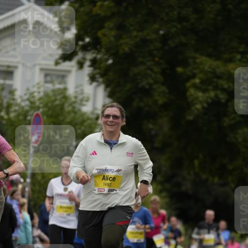 30.08.2026 - Blankeneser Heldenlauf Patografie http://msf.ph/oto/10082126 30.08.2026 09:55:17 Ziel 1013, 1343, 1399, 1415, 1482, 1489, 1543 meine-sportfotos.de