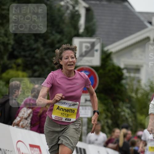 30.08.2026 - Blankeneser Heldenlauf Patografie http://msf.ph/oto/10082128 30.08.2026 09:55:18 Ziel 1013, 1399, 1482, 1489 meine-sportfotos.de