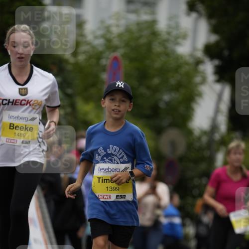 30.08.2026 - Blankeneser Heldenlauf Patografie http://msf.ph/oto/10082131 30.08.2026 09:55:21 Ziel 1013, 1399, 1482, 1489 meine-sportfotos.de