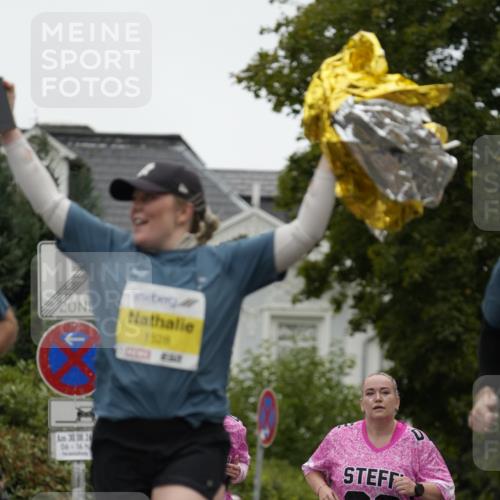 30.08.2026 - Blankeneser Heldenlauf Patografie http://msf.ph/oto/10082185 30.08.2026 09:55:45 Ziel 1108, 1170, 1528, 1532, 1533, 1654, 1655, 1746 meine-sportfotos.de