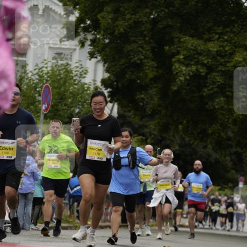30.08.2026 - Blankeneser Heldenlauf Patografie http://msf.ph/oto/10082191 30.08.2026 09:55:48 Ziel 1104, 1108, 1170, 1528, 1532, 1533, 1590, 1654, 1655, 1746 meine-sportfotos.de