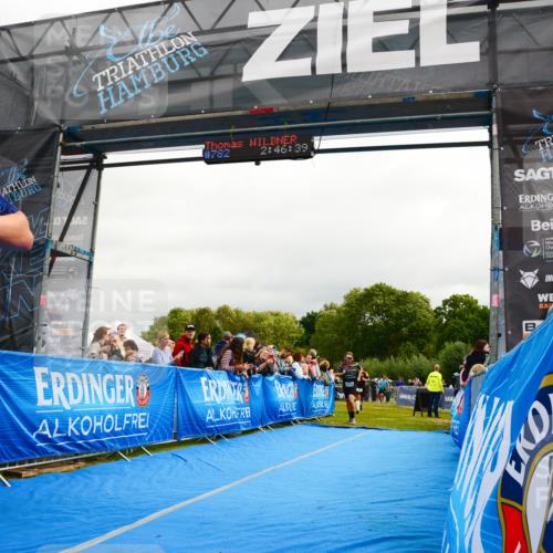 30.08.2026 - Elbe Triathlon Hamburg LAZAROV Photography http://msf.ph/oto/10082213 30.08.2026 11:26:58 Ziel 702, 1172, 1203, 1275 meine-sportfotos.de