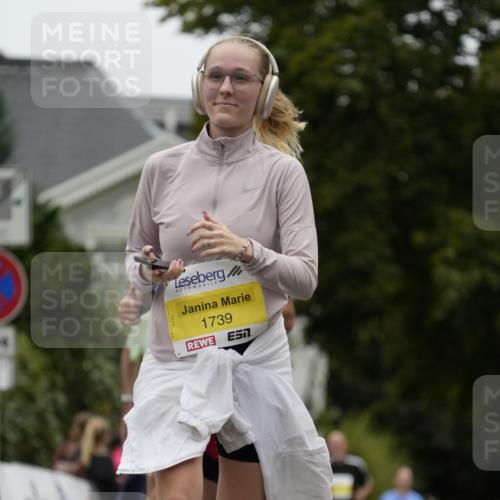 30.08.2026 - Blankeneser Heldenlauf Patografie http://msf.ph/oto/10082214 30.08.2026 09:55:57 Ziel 1060, 1104, 1246, 1590, 1739 meine-sportfotos.de