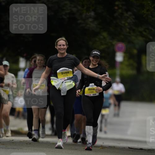 30.08.2026 - Blankeneser Heldenlauf Patografie http://msf.ph/oto/10082224 30.08.2026 09:56:03 Ziel 1160, 1236, 1246 meine-sportfotos.de