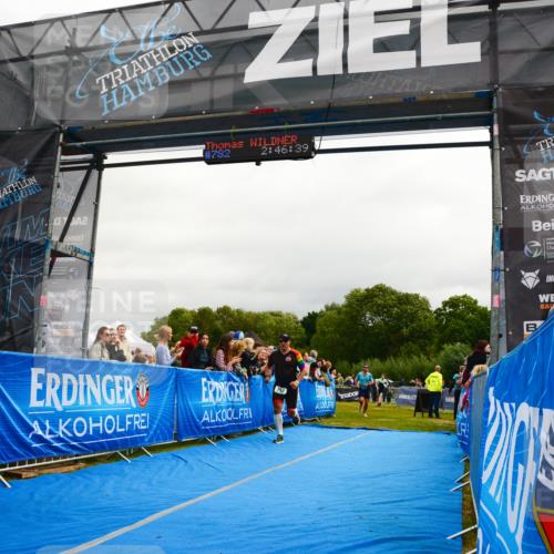 30.08.2026 - Elbe Triathlon Hamburg LAZAROV Photography http://msf.ph/oto/10082225 30.08.2026 11:27:01 Ziel 702, 1110, 1172, 1194, 1275 meine-sportfotos.de