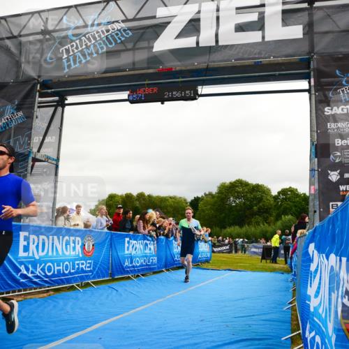30.08.2026 - Elbe Triathlon Hamburg LAZAROV Photography http://msf.ph/oto/10082265 30.08.2026 11:27:08 Ziel 1110, 1172, 1194 meine-sportfotos.de
