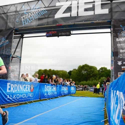 30.08.2026 - Elbe Triathlon Hamburg LAZAROV Photography http://msf.ph/oto/10082281 30.08.2026 11:27:11 Ziel 1110, 1194, 1320 meine-sportfotos.de