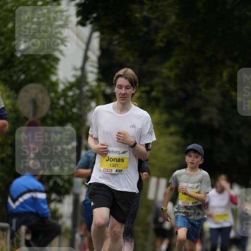 30.08.2026 - Blankeneser Heldenlauf Patografie http://msf.ph/oto/10082318 30.08.2026 09:57:03 Ziel 1028, 1296, 1321, 1377, 1520 meine-sportfotos.de