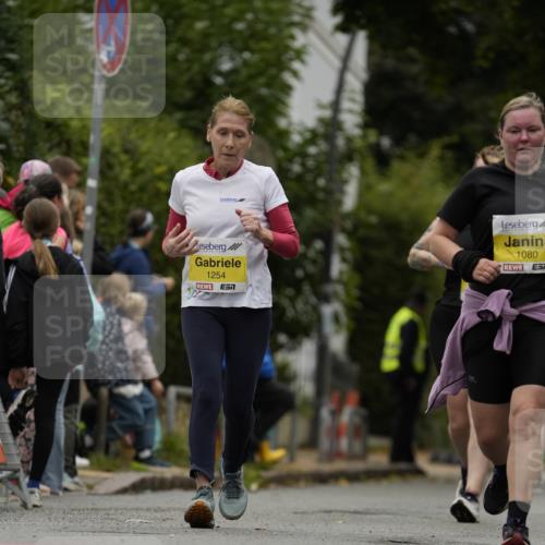 30.08.2026 - Blankeneser Heldenlauf Patografie http://msf.ph/oto/10082347 30.08.2026 09:57:16 Ziel 1080, 1254, 1524 meine-sportfotos.de