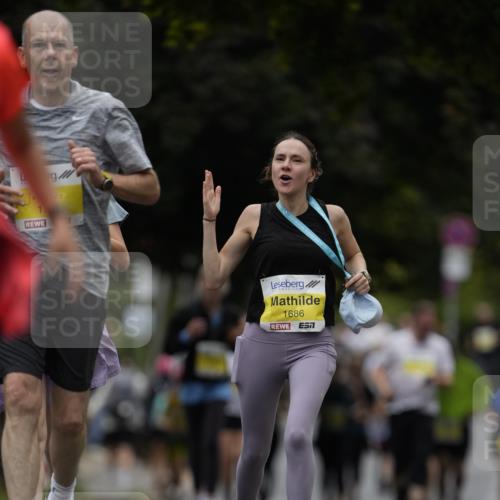 30.08.2026 - Blankeneser Heldenlauf Patografie http://msf.ph/oto/10082368 30.08.2026 09:57:28 Ziel 1082, 1260, 1641 meine-sportfotos.de