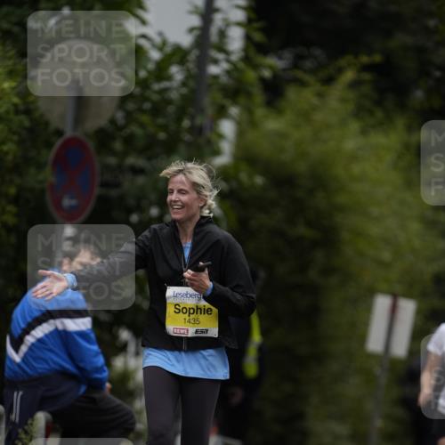 30.08.2026 - Blankeneser Heldenlauf Patografie http://msf.ph/oto/10082374 30.08.2026 09:57:41 Ziel 1610, 1611, 1685, 1775 meine-sportfotos.de