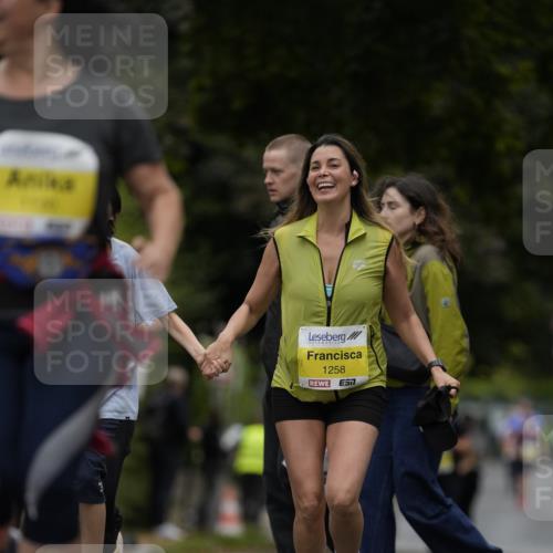 30.08.2026 - Blankeneser Heldenlauf Patografie http://msf.ph/oto/10082420 30.08.2026 09:58:05 Ziel 1085, 1130, 1258, 1426, 1586, 1587, 1704 meine-sportfotos.de