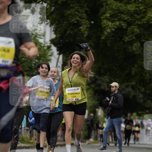30.08.2026 - Blankeneser Heldenlauf Patografie http://msf.ph/oto/10082426 30.08.2026 09:58:07 Ziel 1085, 1130, 1258, 1426, 1586, 1587 meine-sportfotos.de
