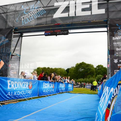 30.08.2026 - Elbe Triathlon Hamburg LAZAROV Photography http://msf.ph/oto/10082427 30.08.2026 11:28:15 Ziel 687 meine-sportfotos.de