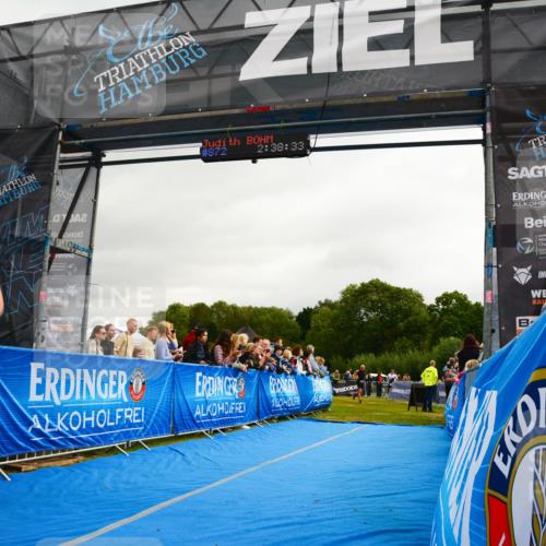 30.08.2026 - Elbe Triathlon Hamburg LAZAROV Photography http://msf.ph/oto/10082475 30.08.2026 11:28:39 Ziel 866 meine-sportfotos.de