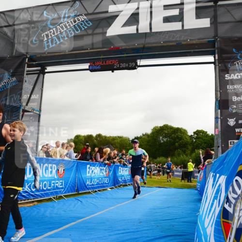 30.08.2026 - Elbe Triathlon Hamburg LAZAROV Photography http://msf.ph/oto/10082488 30.08.2026 11:28:53 Ziel 409, 763, 1115, 1191 meine-sportfotos.de