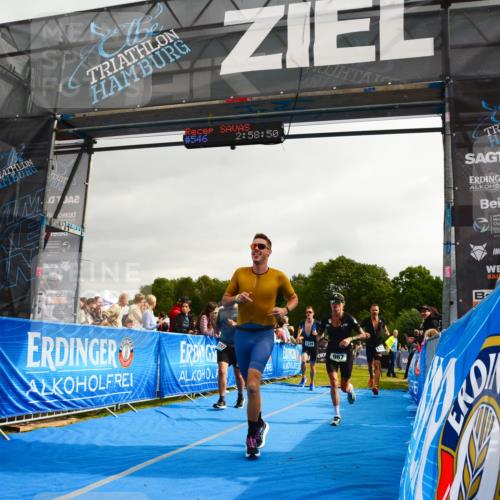 30.08.2026 - Elbe Triathlon Hamburg LAZAROV Photography http://msf.ph/oto/10082510 30.08.2026 11:29:02 Ziel 409, 967, 1033, 1151, 1229, 1322 meine-sportfotos.de