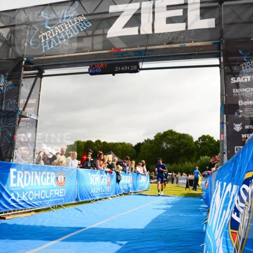 30.08.2026 - Elbe Triathlon Hamburg LAZAROV Photography http://msf.ph/oto/10082570 30.08.2026 11:29:41 Ziel 635, 659 meine-sportfotos.de