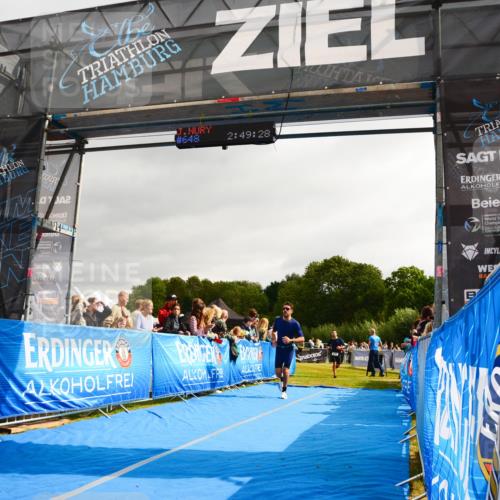 30.08.2026 - Elbe Triathlon Hamburg LAZAROV Photography http://msf.ph/oto/10082583 30.08.2026 11:29:42 Ziel 635, 659 meine-sportfotos.de