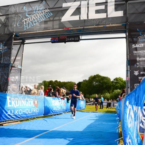 30.08.2026 - Elbe Triathlon Hamburg LAZAROV Photography http://msf.ph/oto/10082592 30.08.2026 11:29:43 Ziel 635, 659 meine-sportfotos.de
