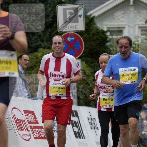 30.08.2026 - Blankeneser Heldenlauf Patografie http://msf.ph/oto/10082593 30.08.2026 09:59:06 Ziel 1054, 1326, 1560, 1561, 1790, 1792 meine-sportfotos.de