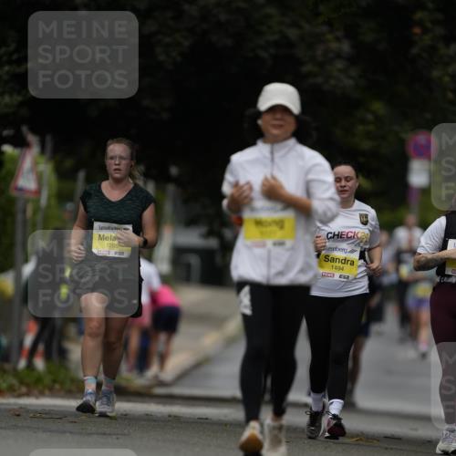 30.08.2026 - Blankeneser Heldenlauf Patografie http://msf.ph/oto/10082599 30.08.2026 09:59:10 Ziel 1054, 1326, 1560, 1561 meine-sportfotos.de