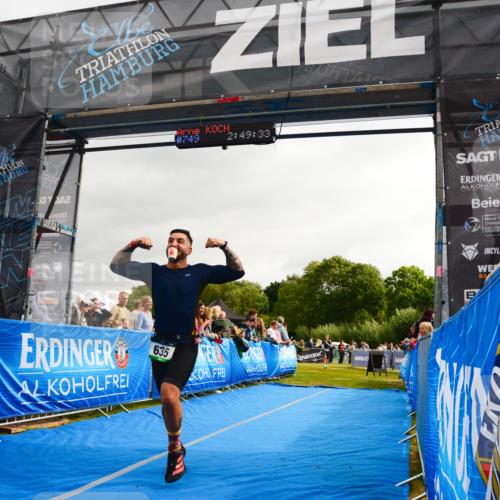 30.08.2026 - Elbe Triathlon Hamburg LAZAROV Photography http://msf.ph/oto/10082626 30.08.2026 11:29:47 Ziel 635, 659, 880 meine-sportfotos.de